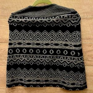 KAVU Stretchy Knee Length Skirt